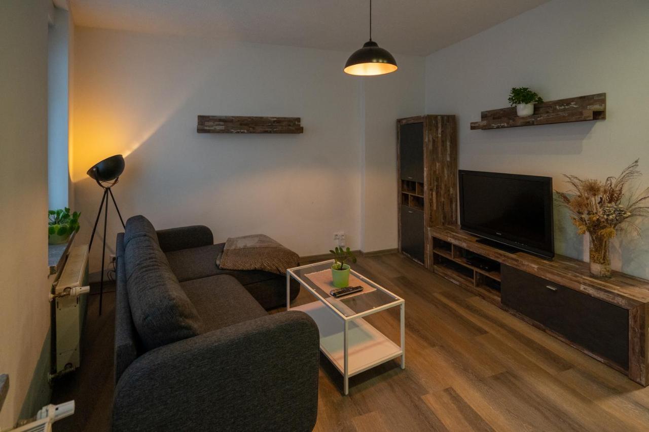 Kleine Eigentumswohnung Bernburg Extérieur photo